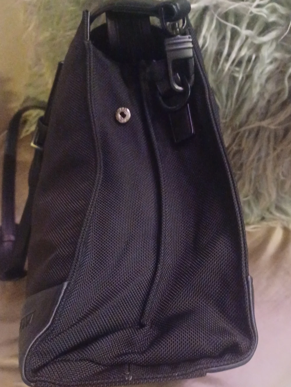TUMI Black Leather Hard Nylon Canvas Crossbody Top Carry Travel Bag Xl